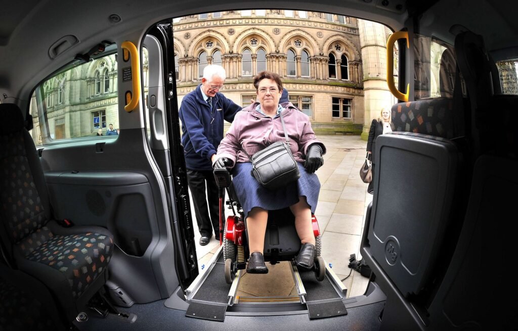 Luxurious & Affordable Cab Service in Walton-On-Thames